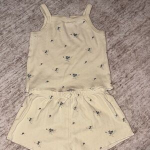 Quincy Mae Cream Pajama Set with Floral Design
